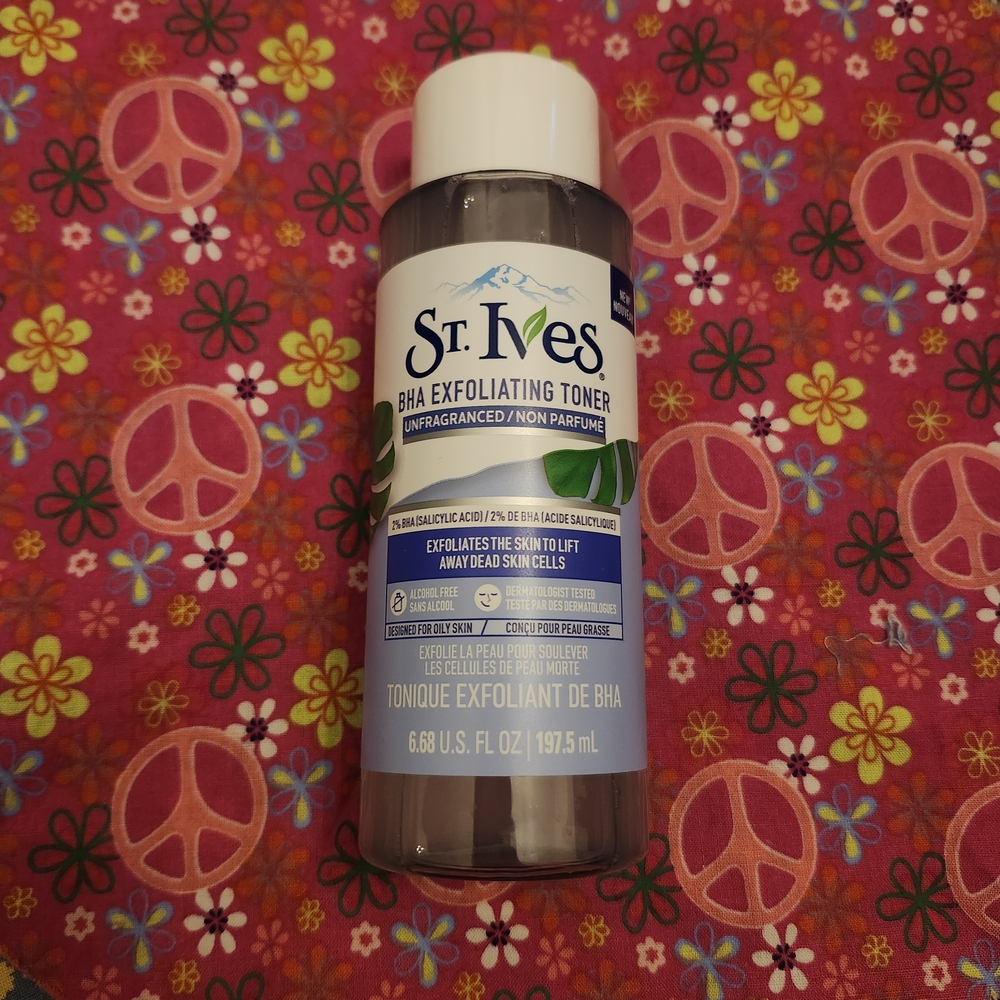 St. Ives BHA Exfoliating Toner